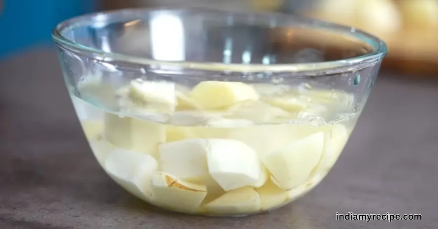 Palak Aloo Recipe in Hindi