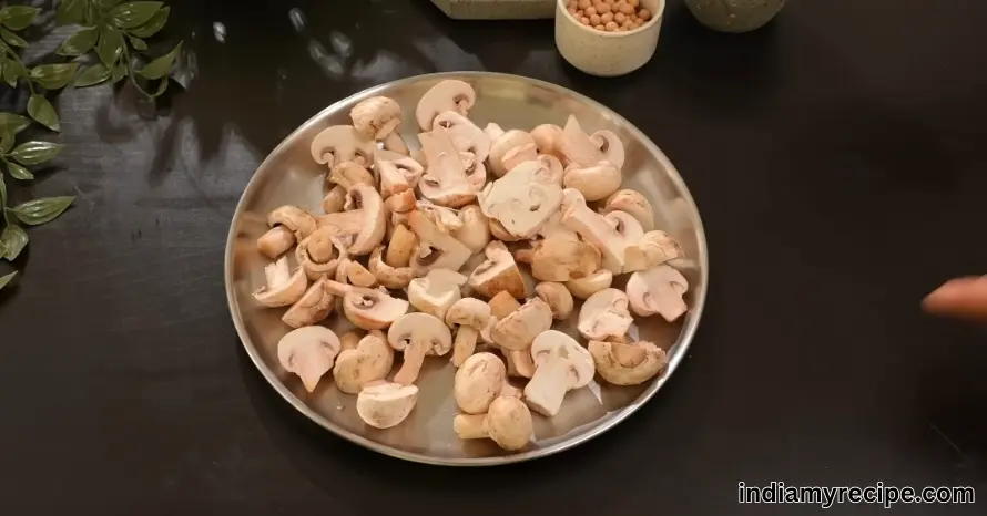 dry mushroom masala