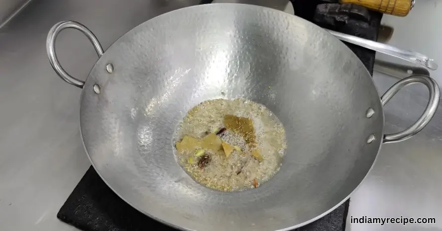 Egg Curry in Hindi