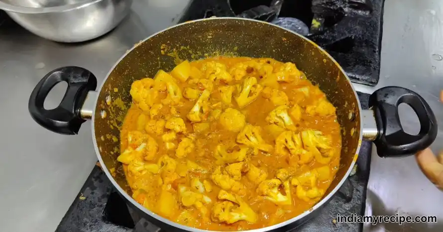 aloo gobhi recipe in Hindi