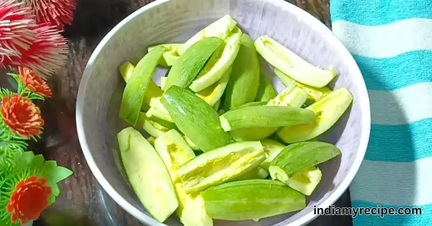 Parwal Ki Sabji Recipe in Hindi